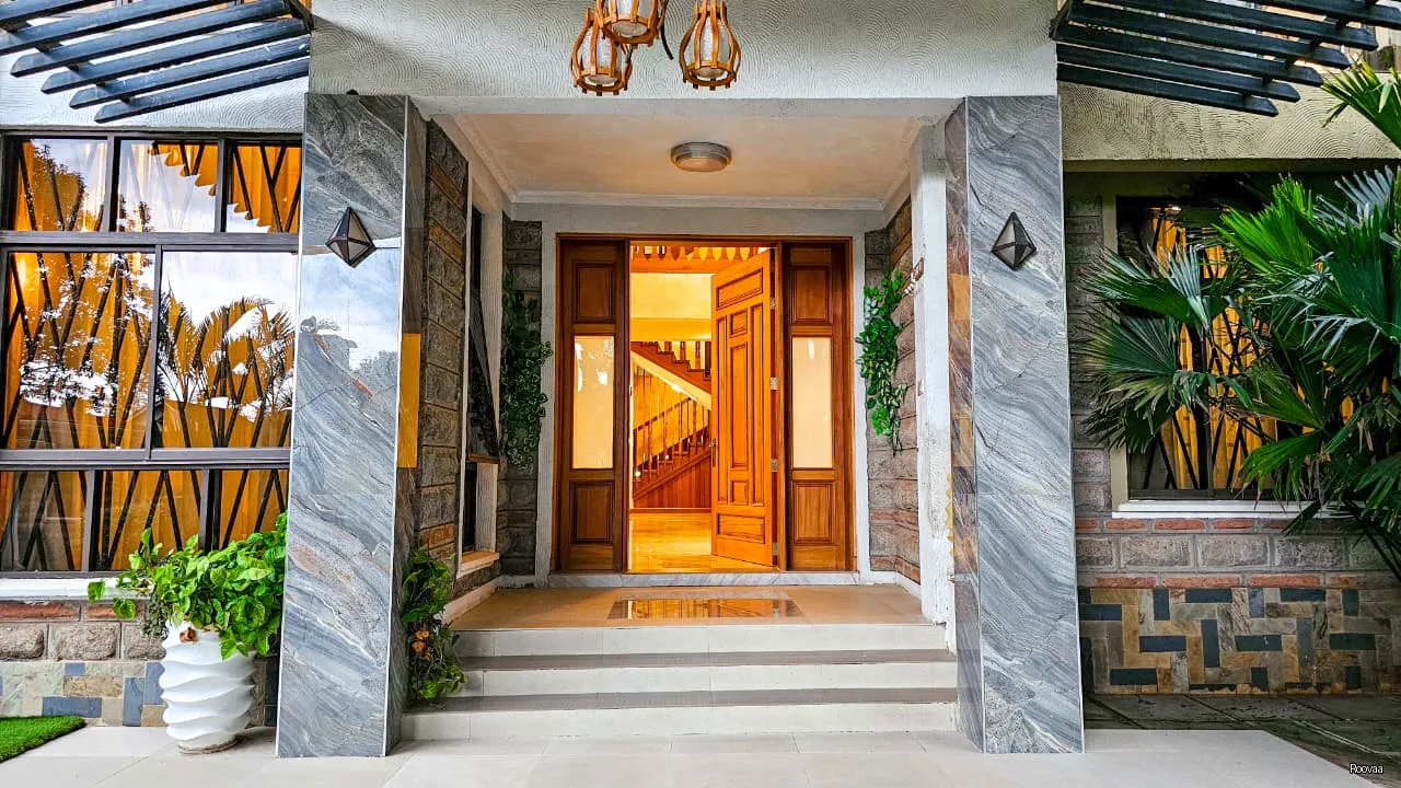 Elegant Stay in New Kitisuru Estate